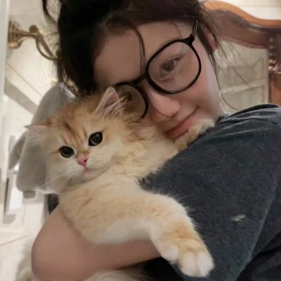 凄红惨绿